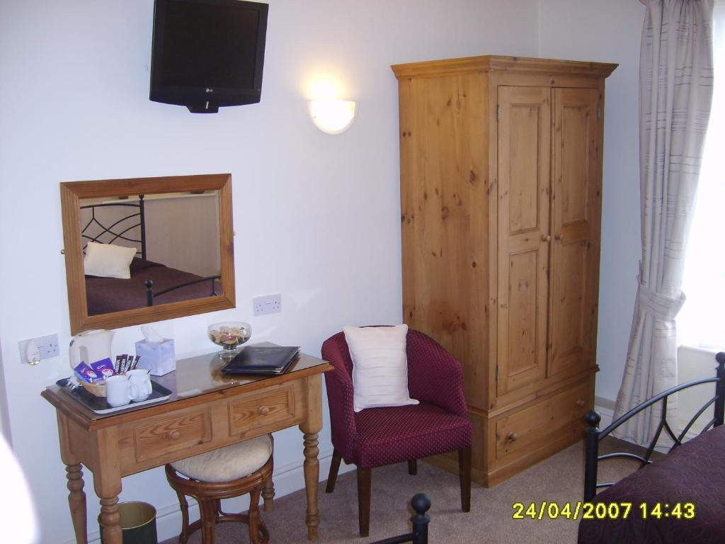 The Dodington Lodge Hotel วิตเชิร์ช ภายนอก รูปภาพ