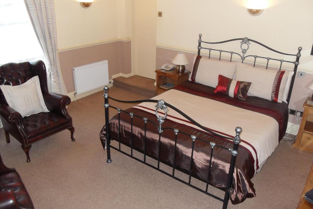 The Dodington Lodge Hotel วิตเชิร์ช ภายนอก รูปภาพ